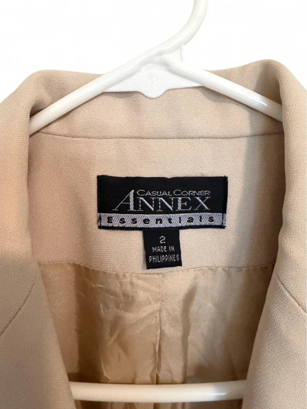 Tailored Cream Single-Button Blazer - Picture 4 of 5